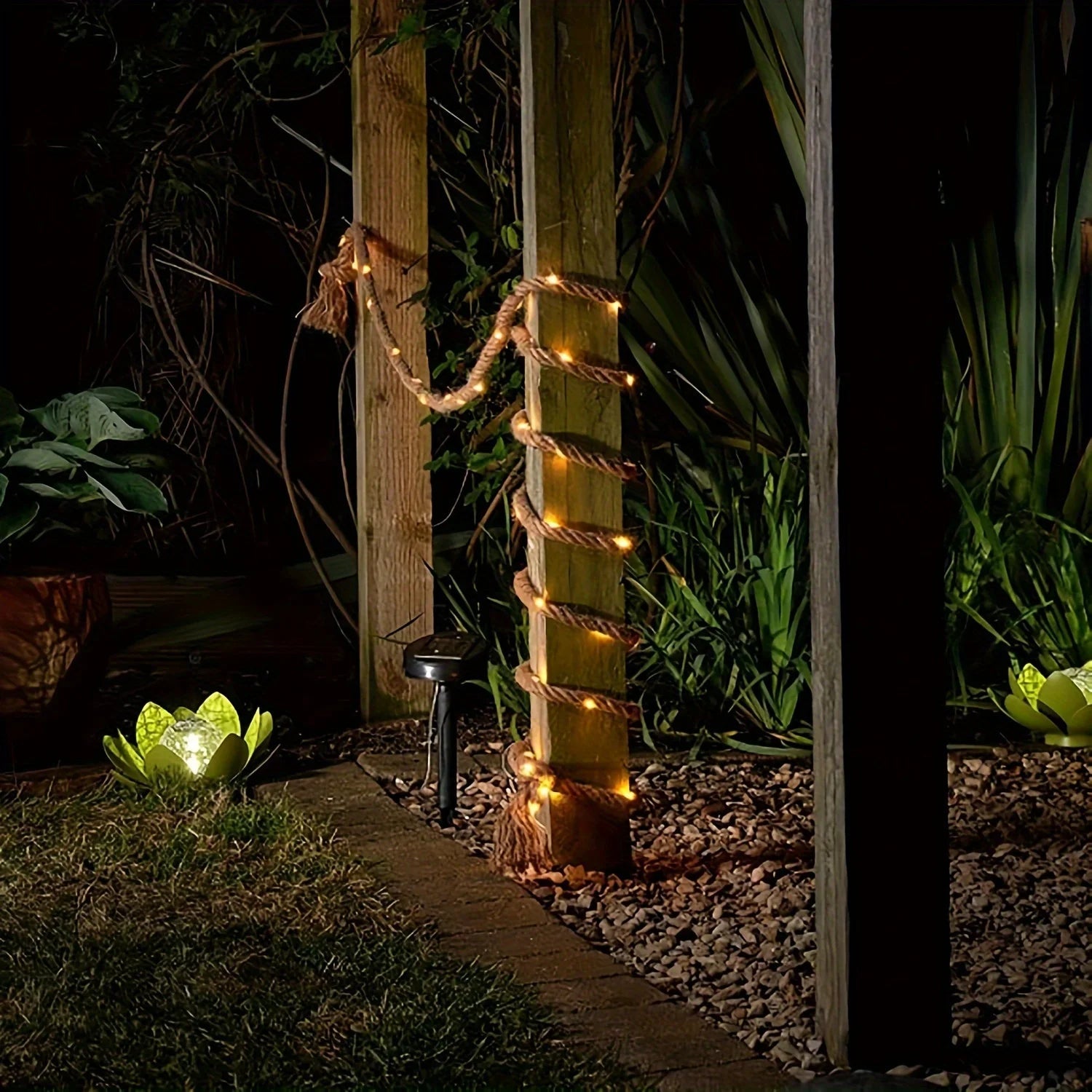 Solar-Powered Hemp Rope Light, Waterproof Outdoor Lighting with Automatic Sensor 1
