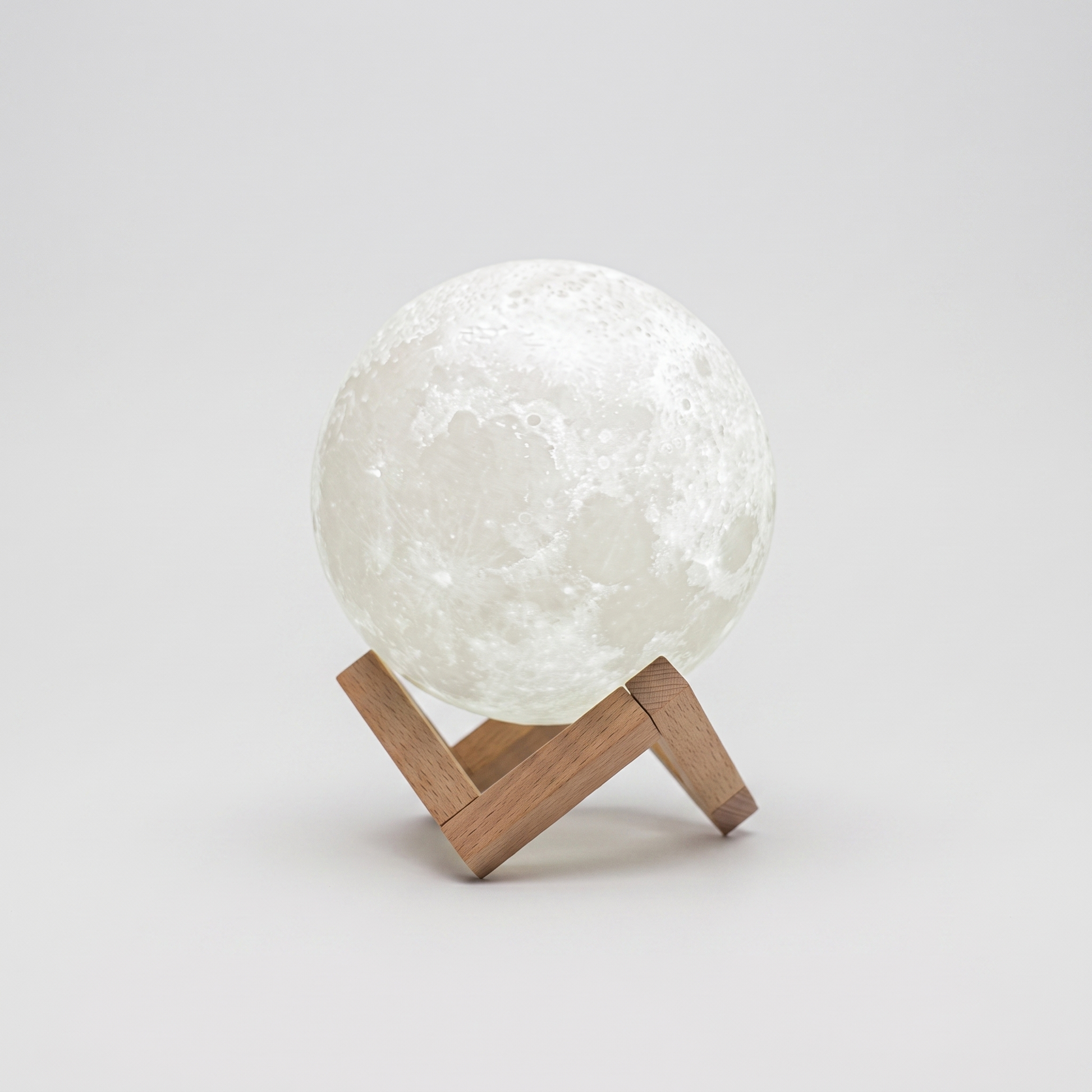 Lunetta 3D-Printed Touch-Control Moon Lamp Hardwood Stand studio