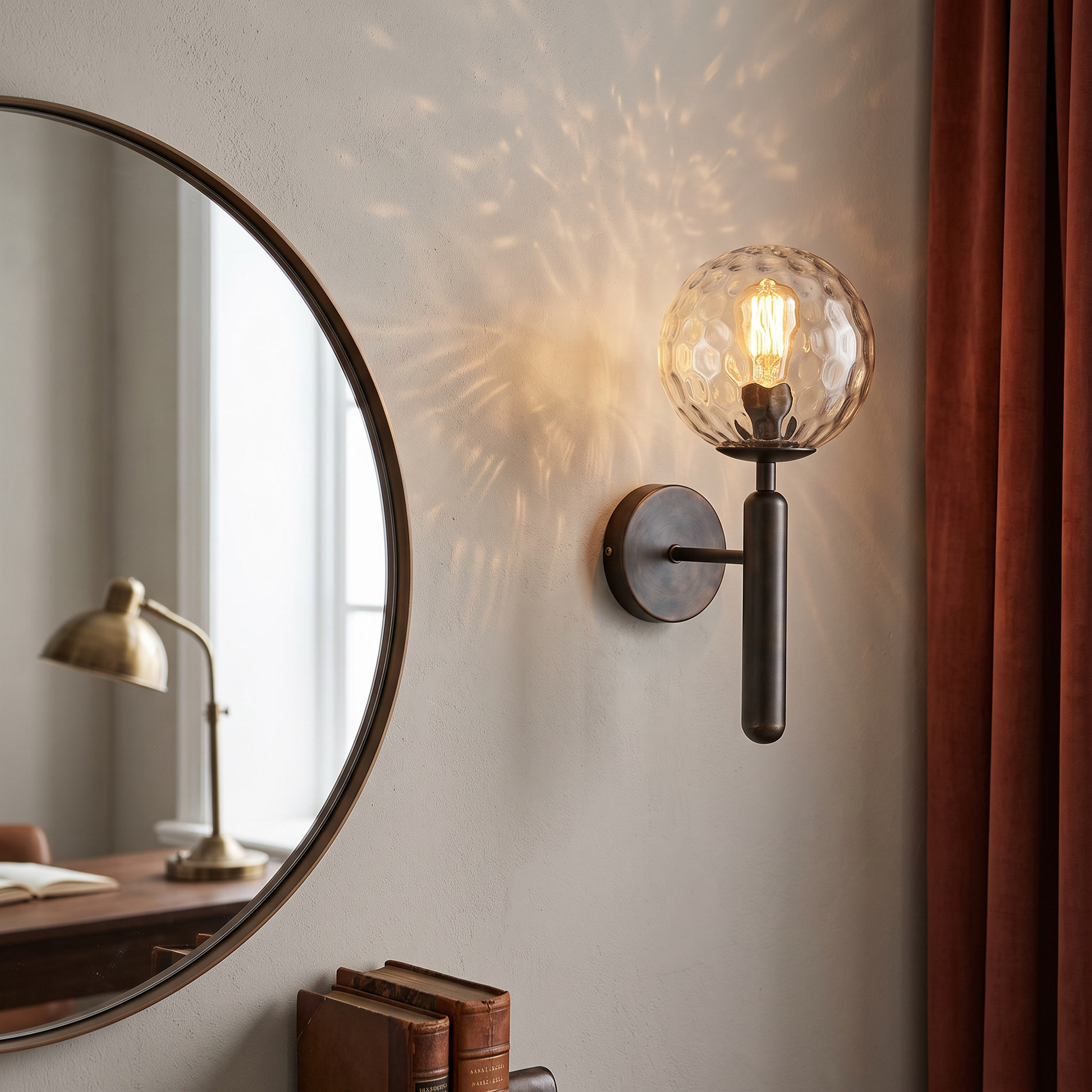 Dorata Gold Wall lifestyle