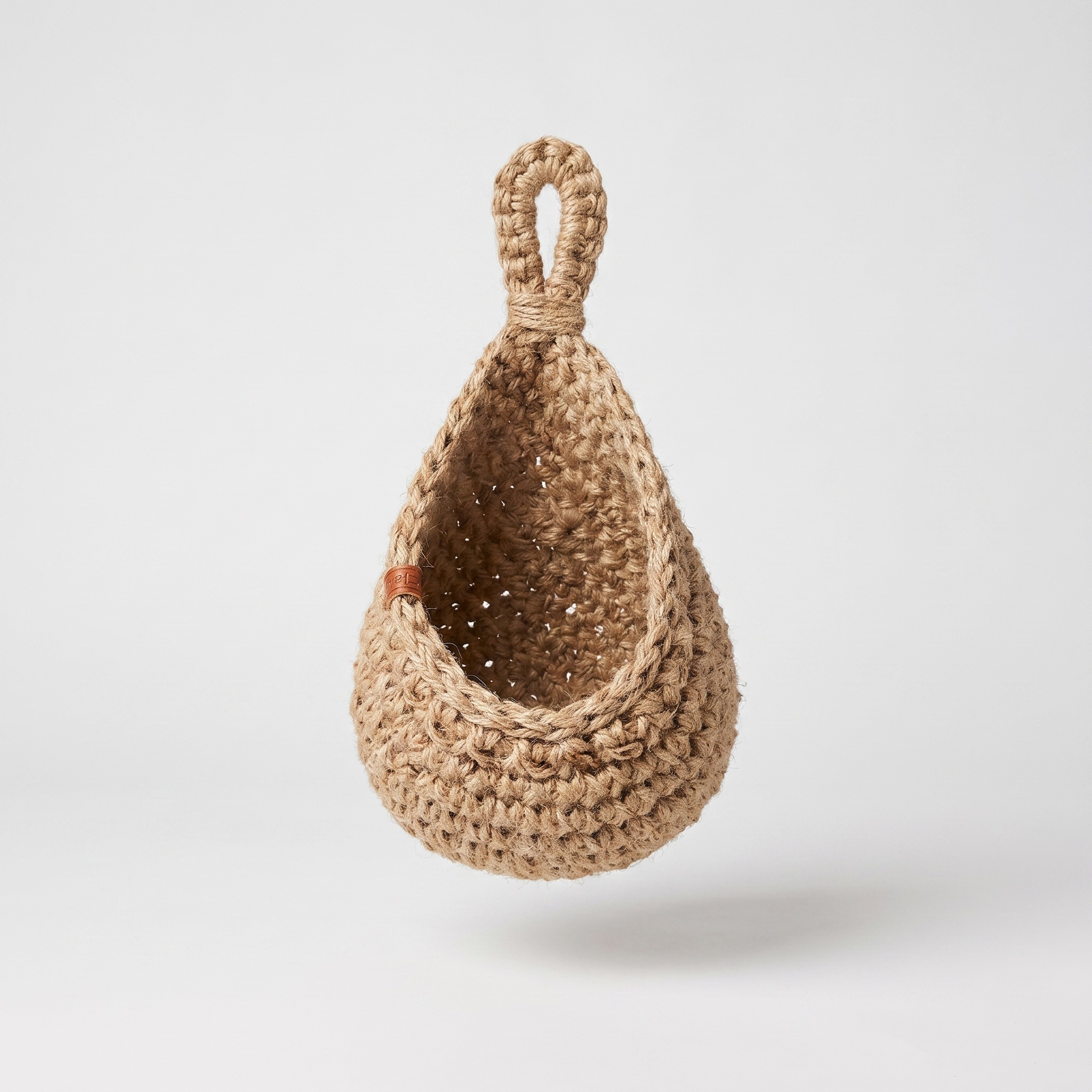 Canapa Hand-Woven Hanging studio
